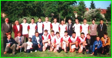 bsc_2001._bajnokcsapat_bacsalmas_harmadszor.jpg